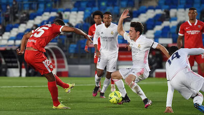Highlights: Real Madrid - FC Sevilla