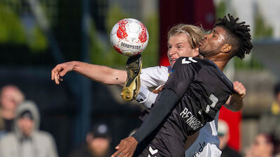 Highlights: Admira müht sich trotz Überzahl zum Sieg