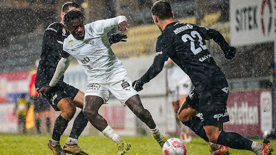 Highlights: Klarer Auswärtssieg im Regen von Amstetten