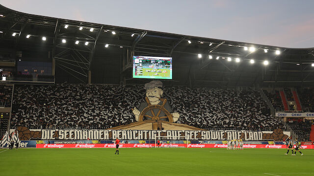 LASK-Fans mit beeindruckender Choreo im Spitzenspiel