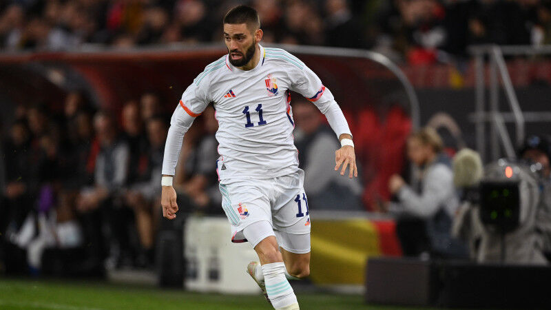 Yannick Carrasco (30)