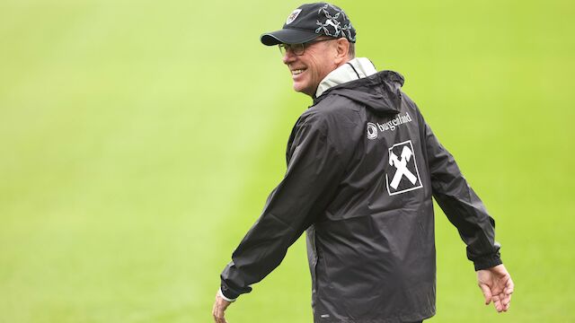 Teamchef Rangnick trainiert abermals Kinder