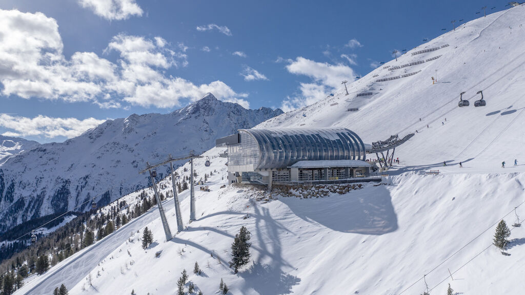 Ötztal: Wo auch die Weltcup-Stars ihre Schwünge ziehen