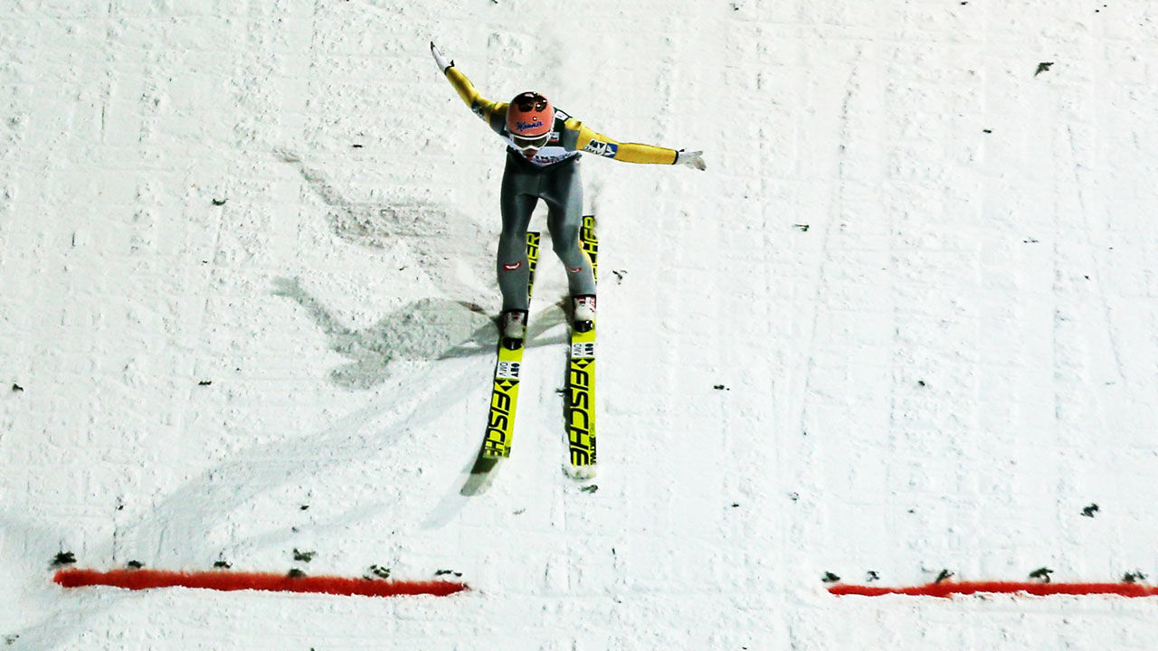 Skispringen Stefan Kraft gewinnt Quali in Engelberg Wintersport