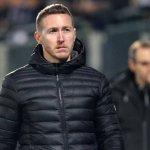 Nach über zwei Jahren: Horn schmeißt Trainer raus